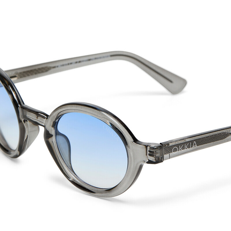 Alicudi – Okkia Club Translucent Smoke (blue lenses)